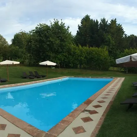 Lantgård Agriturismo Poggio Salvi Sovicille
